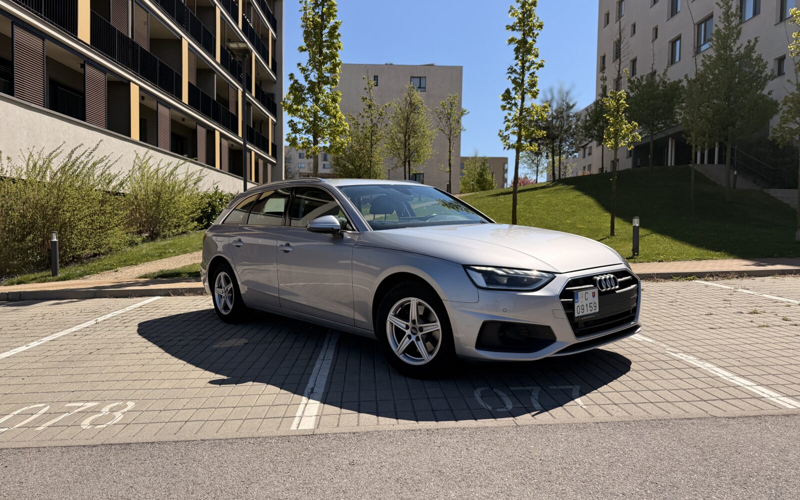 Audi A4 Avant 40 2.0 g-tron